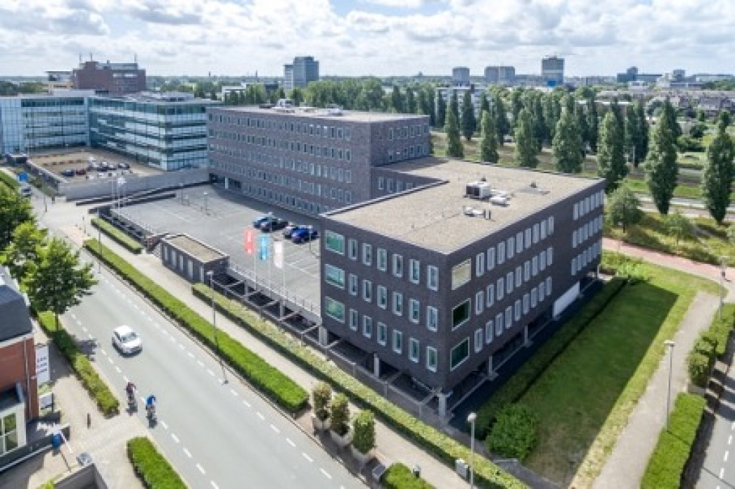 Laan van Vredenoord 8-24 in Rijswijk