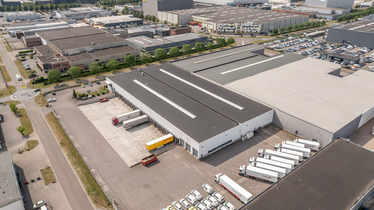 Axis verlengt huur van logistiek pand in Waalwijk