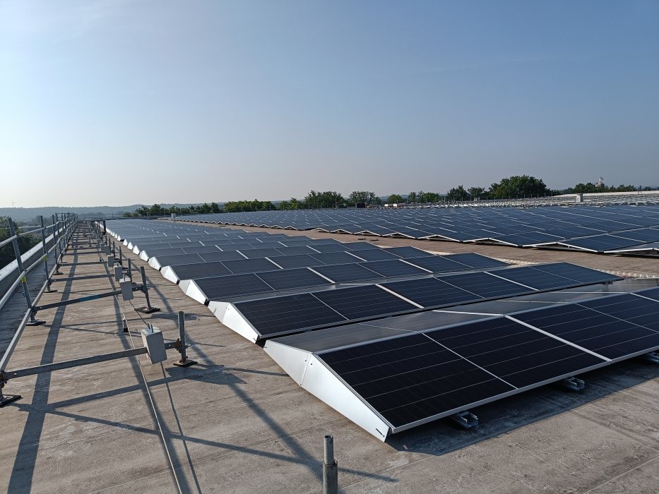 GLP voltooit zonneproject in Venlo Belfeld