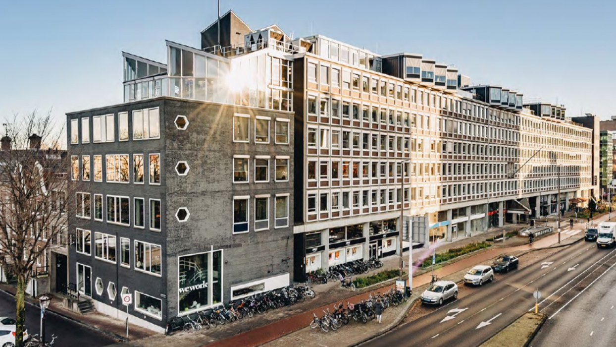 Metropool aan de Weesperstraat te Amsterdam