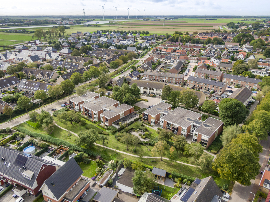 Woonzorg Nederland verkoopt wooncomplex de Zwaag in Hekelingen