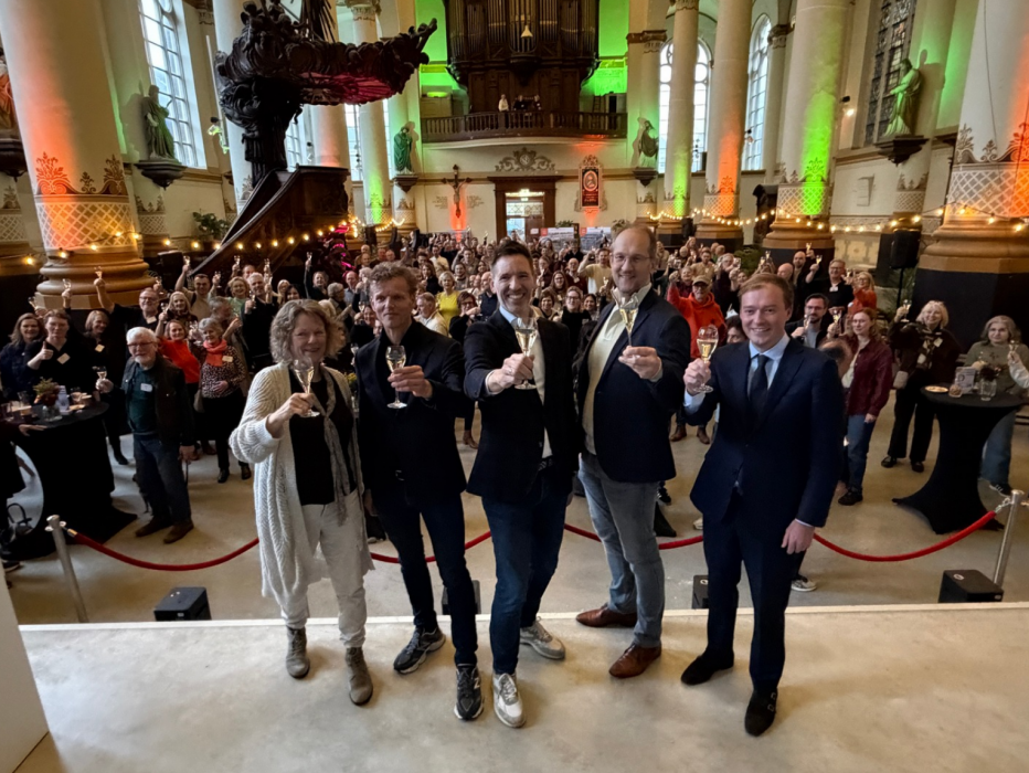 Het startsein gegeven voor de bouw van nieuwbouwproject ENTREE in Glasbuurt West.