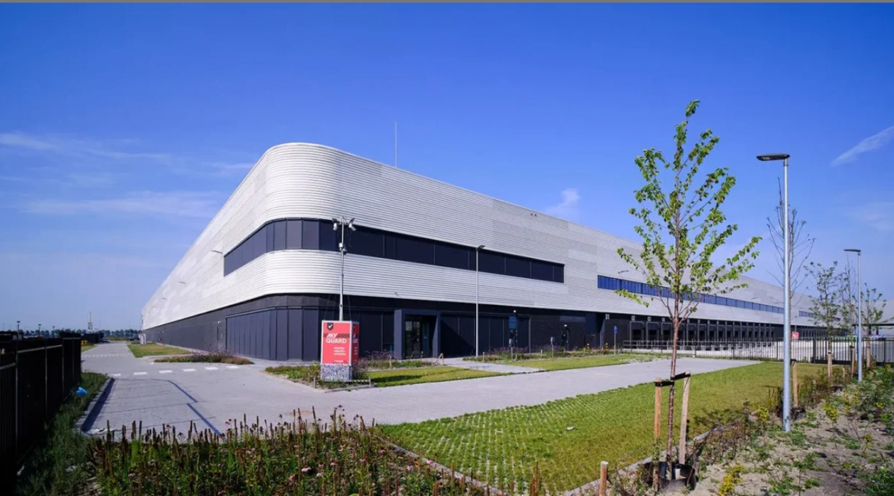 The Crossing 2-4 Hoofddorp