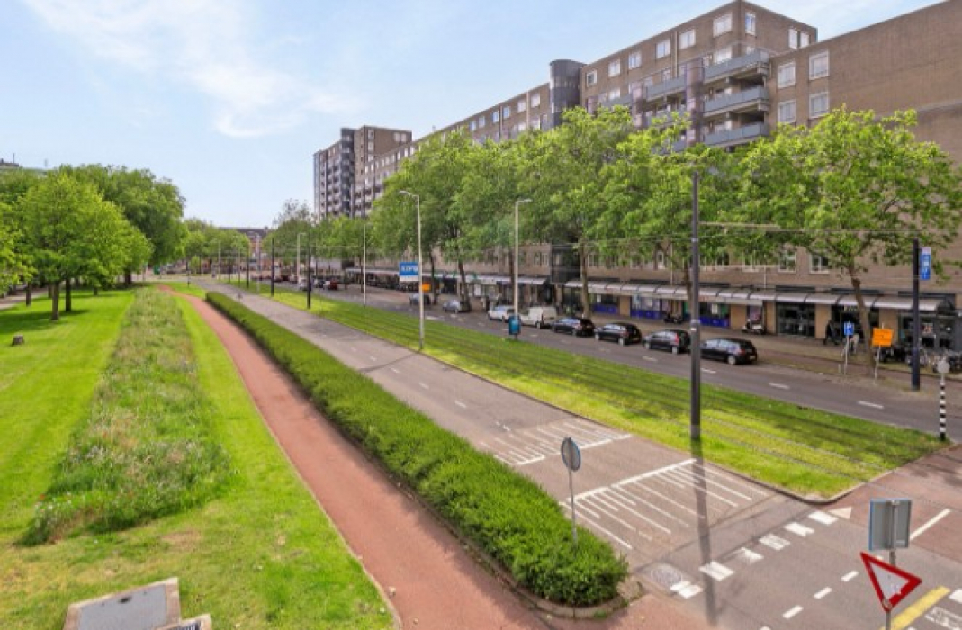 Burgemeester van Walsumweg 362-366 Rotterdam