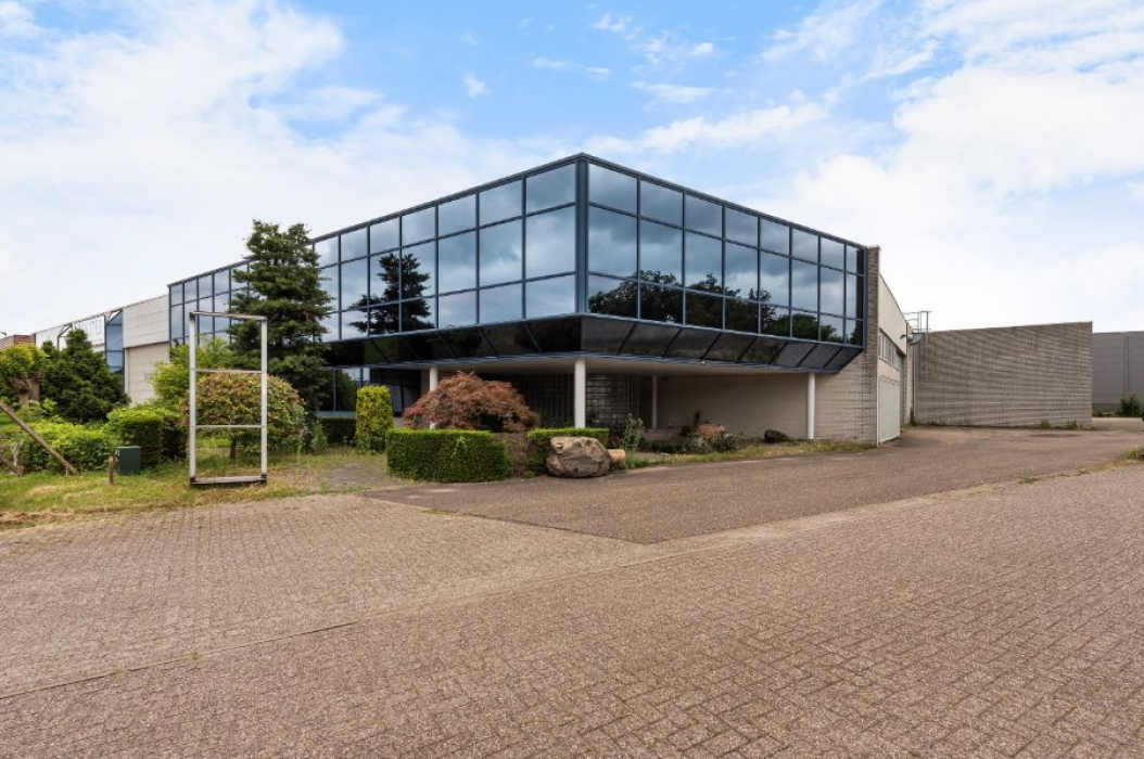 Boddenkampsingel 87 te Enschede