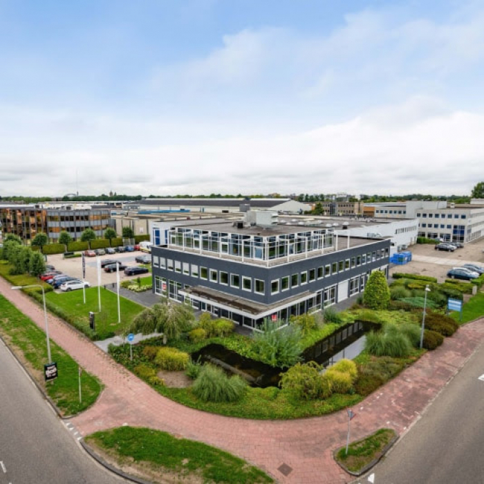 de Lange Dreef 10 en Witboom 1 in Vianen