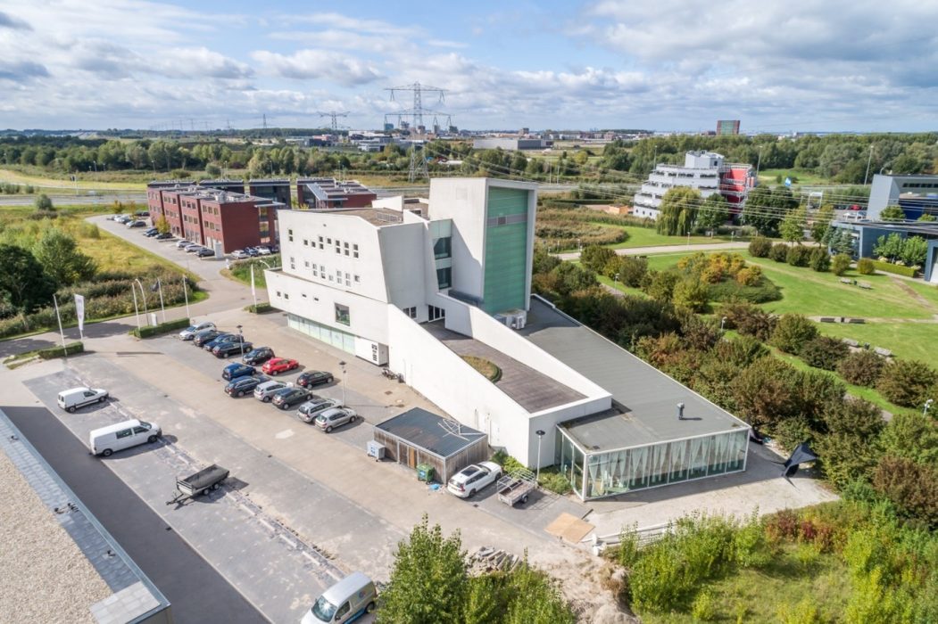Kantoorgebouw Transistorstraat 60 in Almere