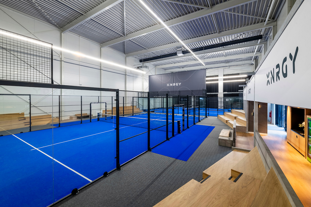 Kroonenberg Groep levert uitbreiding Padel Center XNRGY in Amsterdam-Duivendrecht op