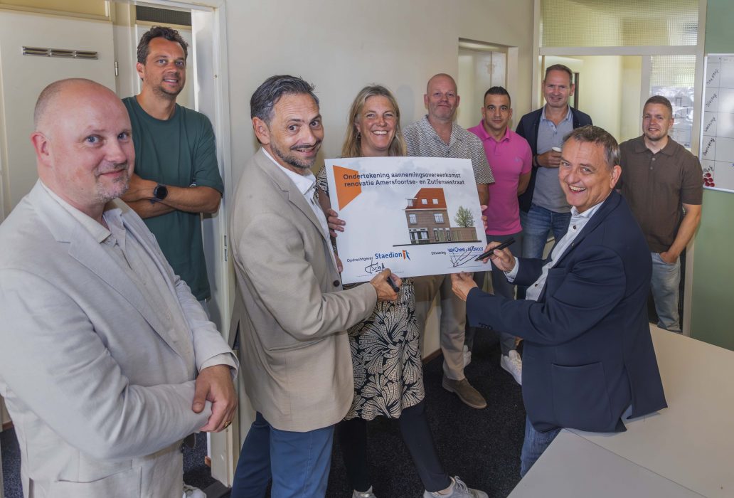 Staedion en Van Omme & De Groot zetten een handtekening op de aannemingsovereenkomst