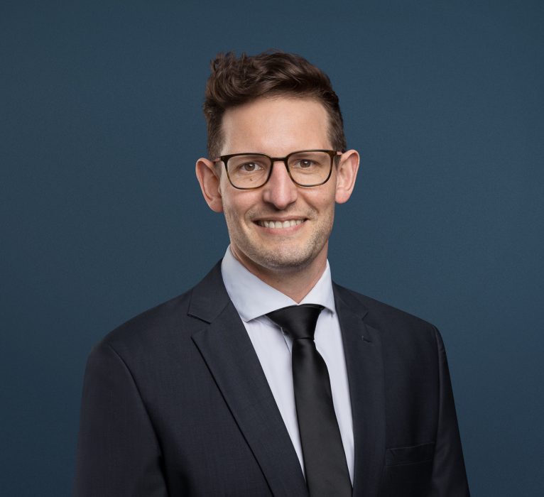 Investment Manager Thomas Botha