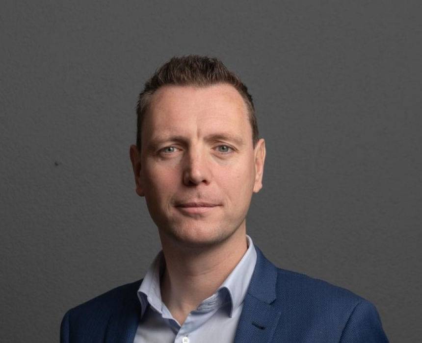 Robbert van Hal MRICS