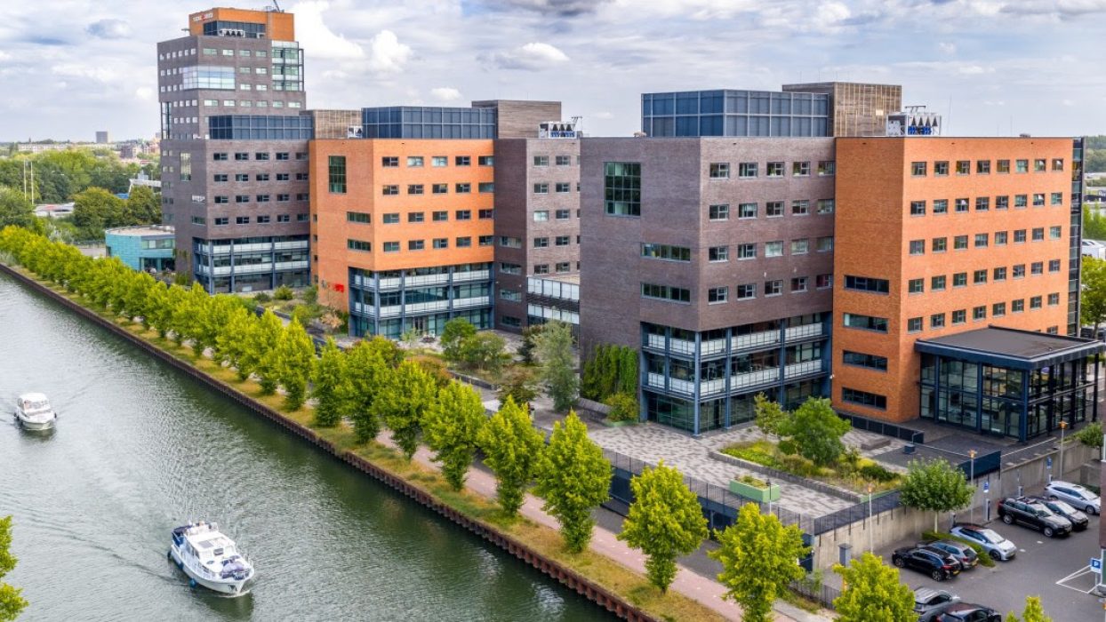 Arrow Electronics huurt kantoorruimte in De Ring Utrecht