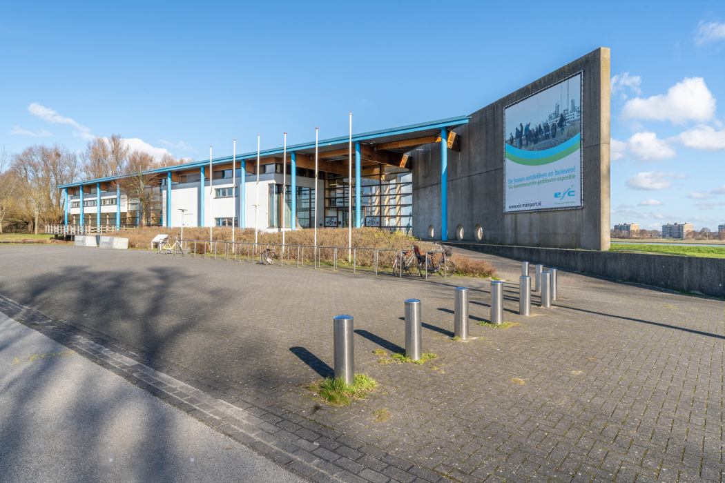 Noordzeeweg 6 te Rozenburg