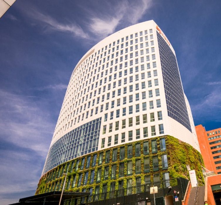 Eneco World aan de Marten Meesweg in Rotterdam