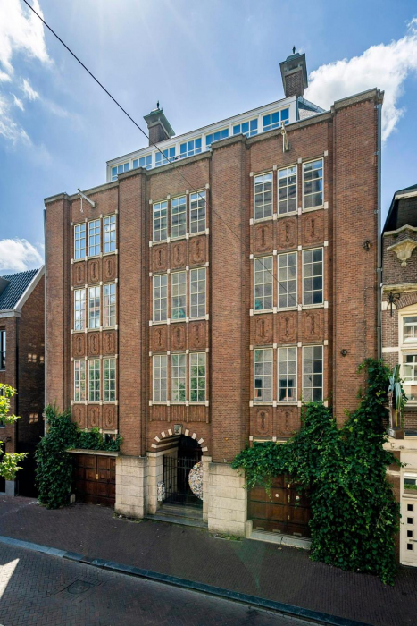 Reguliersdwarsstraat 90-92  in Amsterdam