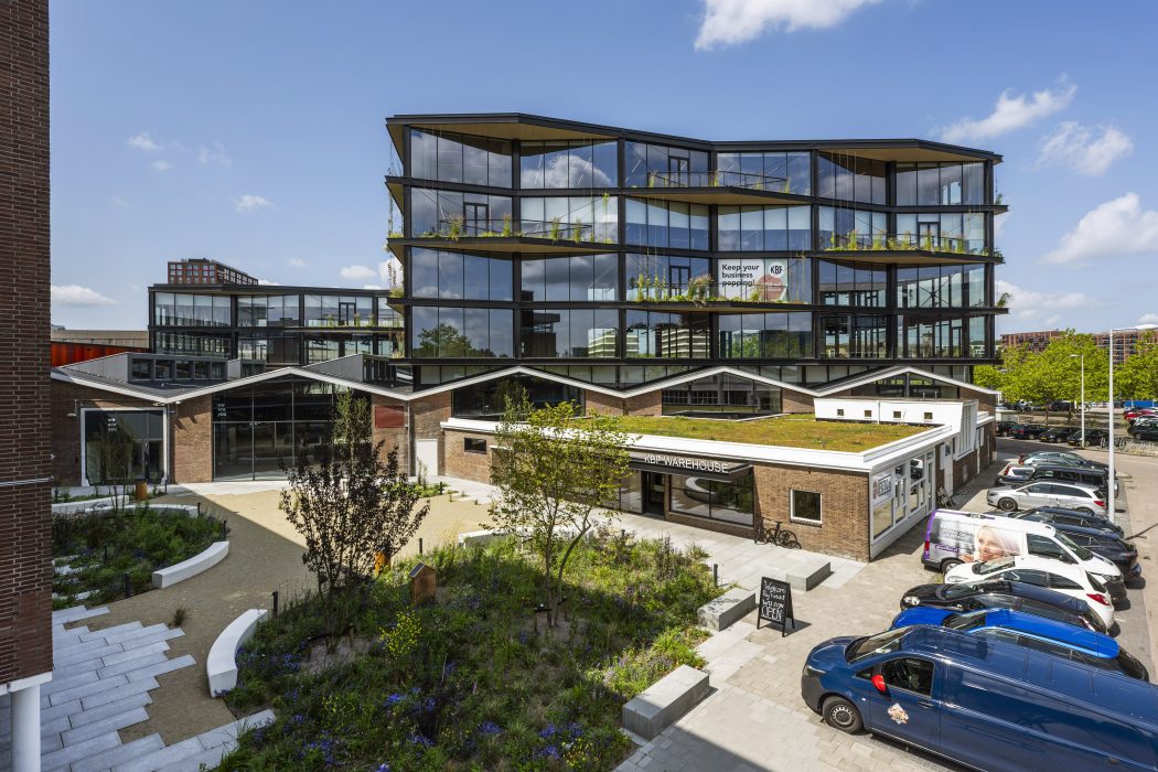 Kauwgomballenfabriek verwelkomt Podimo als nieuwe huurder  | © Dils