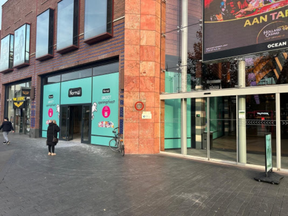 Nieuwe winkel van Normal in winkelcentrum De Klanderij