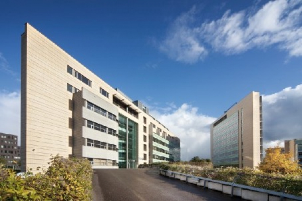 Kantorencomplex Secoya aan de Papendorpseweg 91-99 in Utrecht