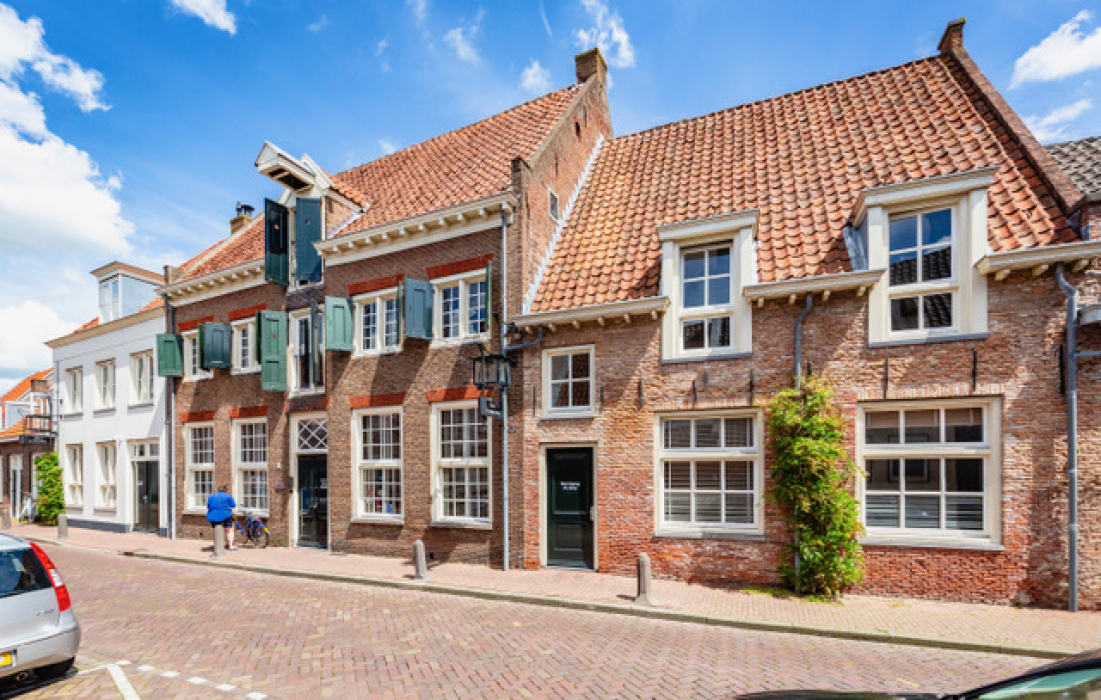 Hotel de Tabaksplant aan de Coninckstraat 15 te Amersfoort