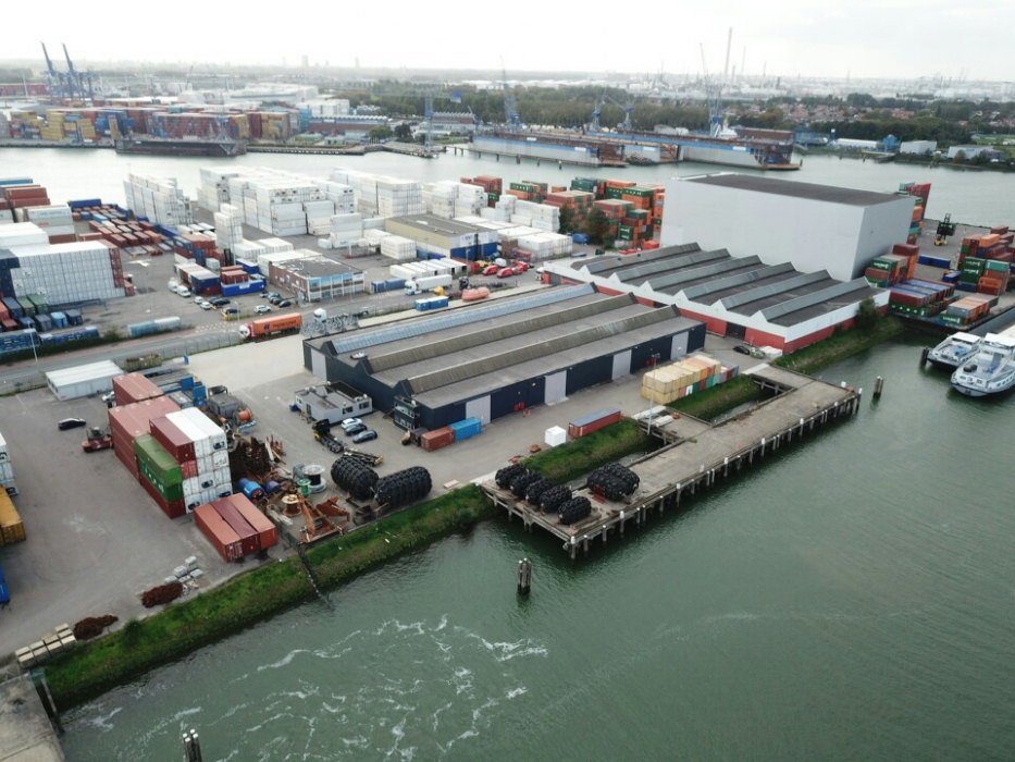 Bunschotenweg 141 te Rotterdam