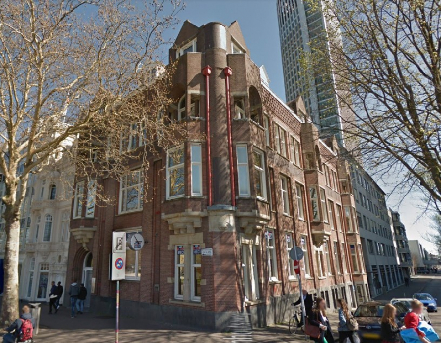 Bezuidenhoutseweg 1 in Den Haag