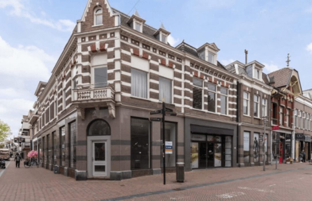 Hoofdstraat 97 in Apeldoorn