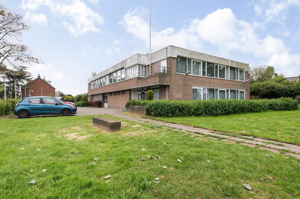 Dreef 2 in Aalsmeer