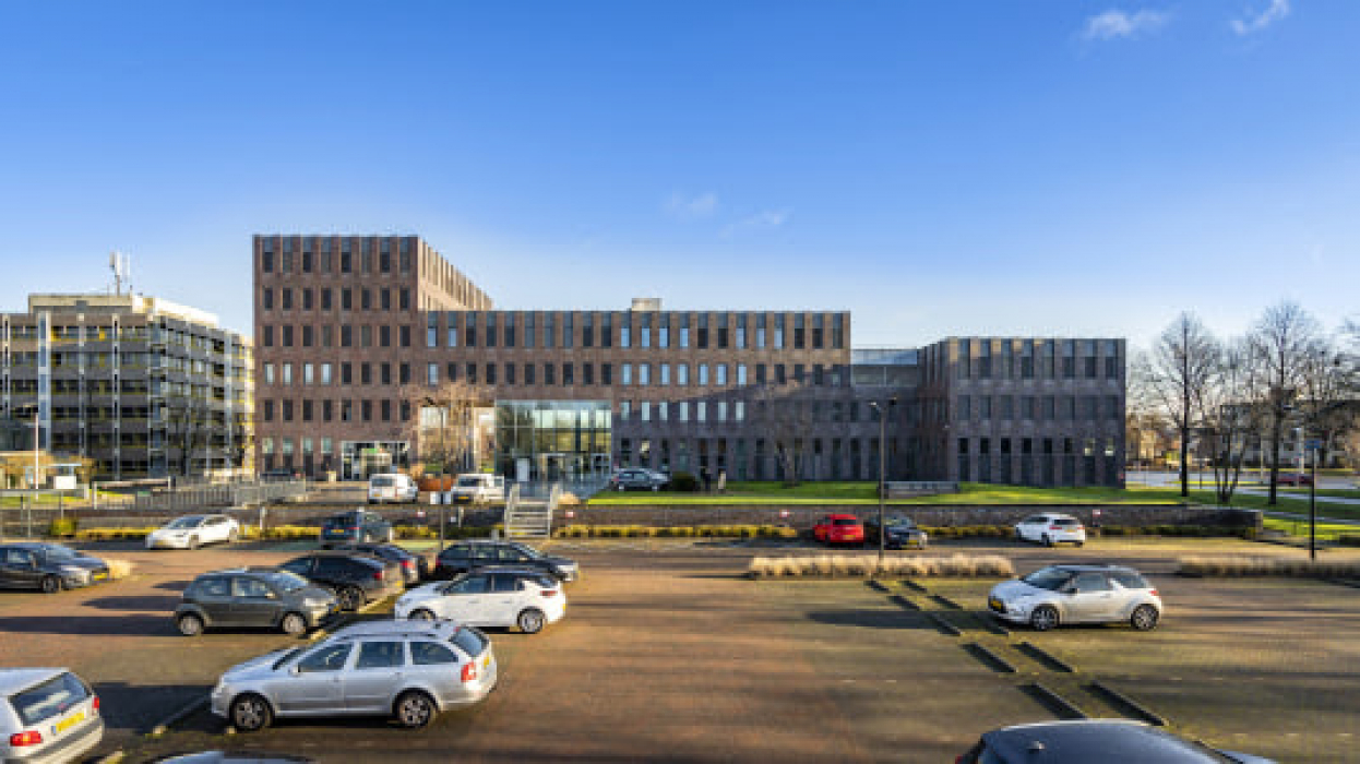 Christiaan Geurtsweg 8 in Apeldoorn