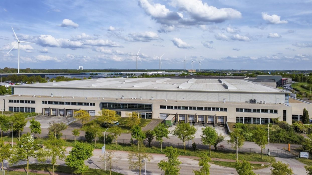 Dirk Hartogweg 8 op bedrijventerrein Trade Port in Venlo
