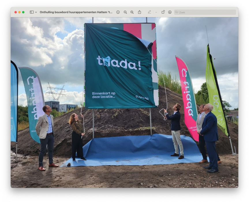 Onthulling bouwbord huurappartementen Hattem 't Veen