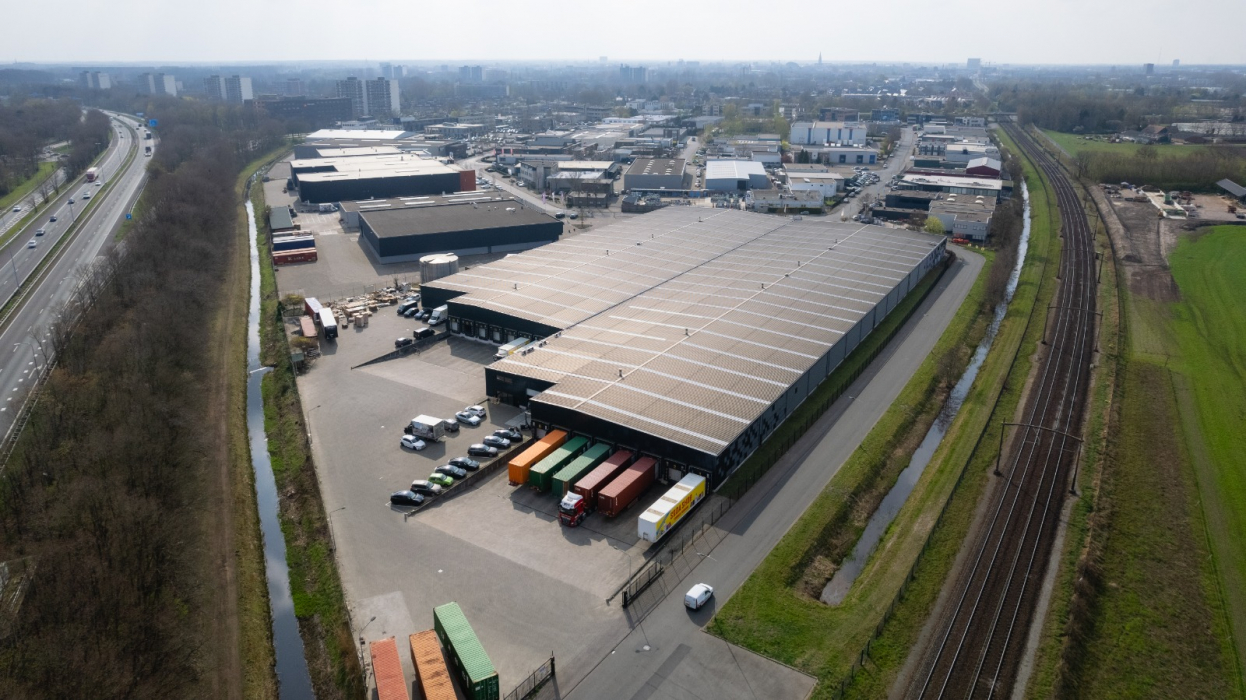 Logistiek complex aan de Paardebijsters 4 in Breda