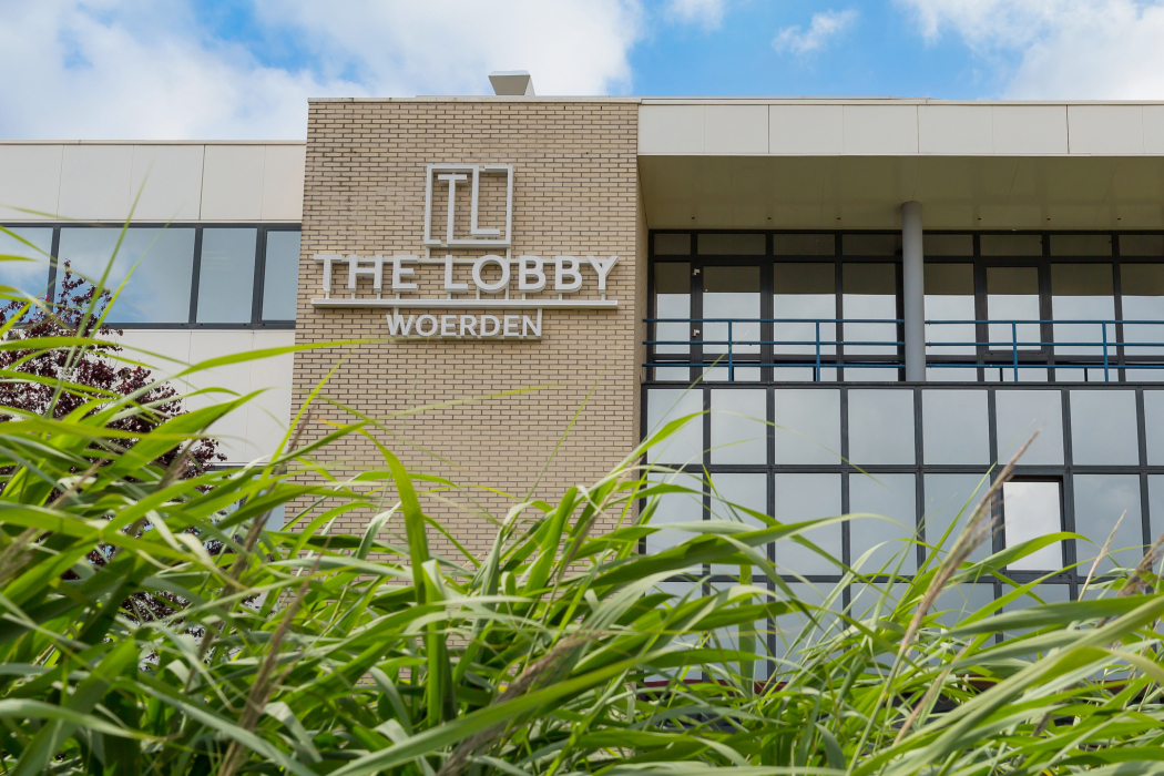 The Lobby aan de Pelmolenlaan 1 in Woerden