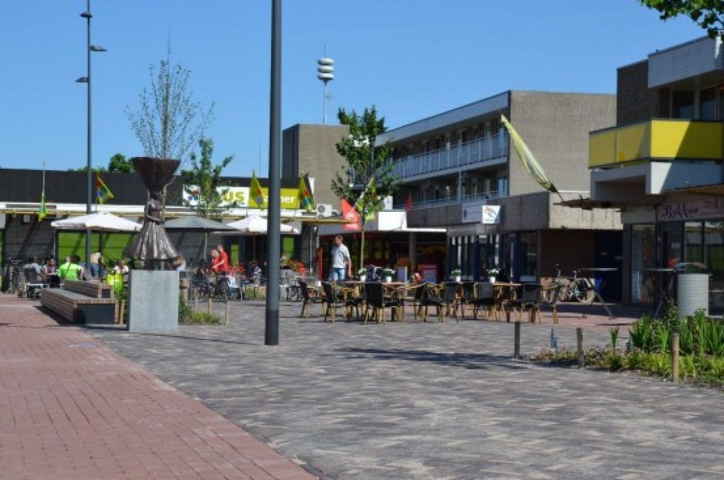 winkelcentrum Dorpsplein Duivendrecht