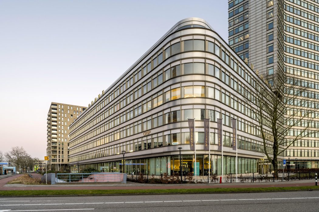 Avenue Building