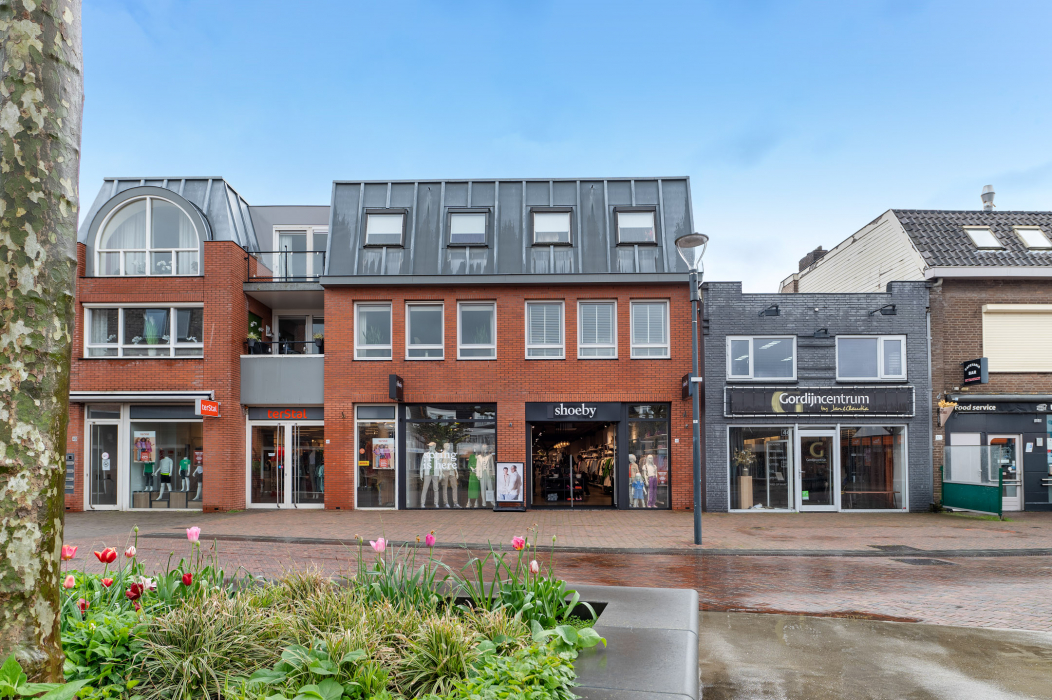 Winkelruimte aan Looiersplein 47 te Dongen