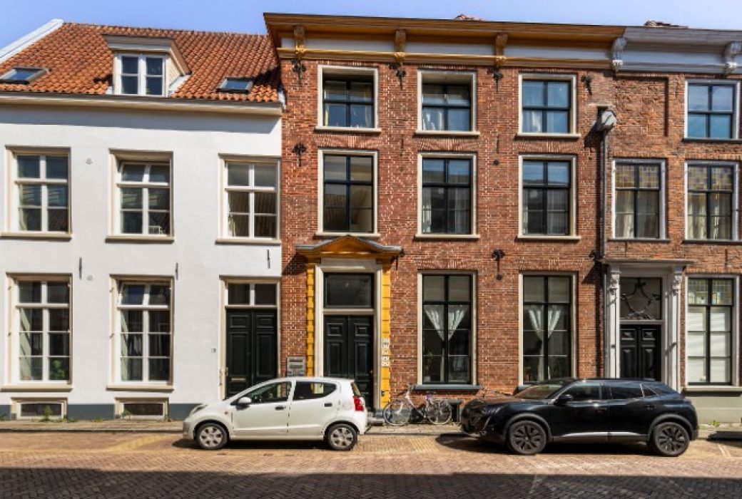 Een van de verkochte woningen uit de woningportefeuille in Zutphen