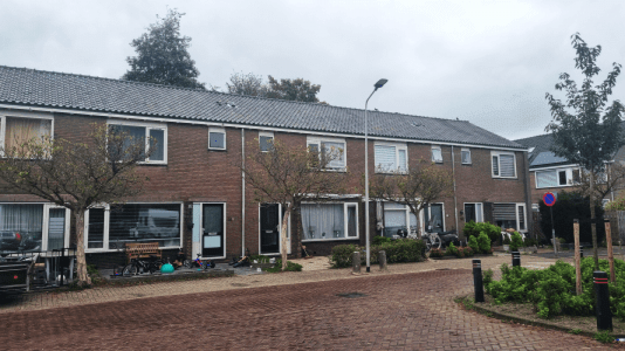 Impressie van de woningen aan de Van Duvenvoordestraat in Warmond