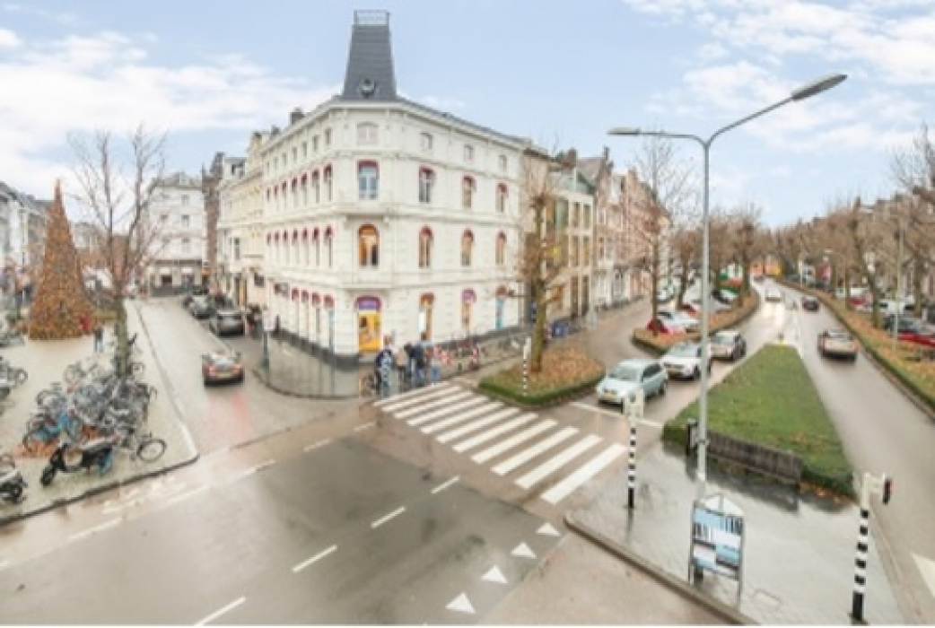 Kantoorgebouw aan de Wilhelminasingel 68 in Maastricht