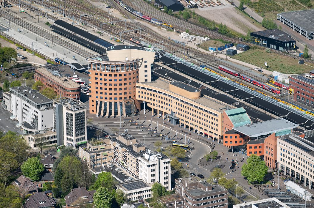 Peple huurt kantoorruimte in Amersfoortse Koploper