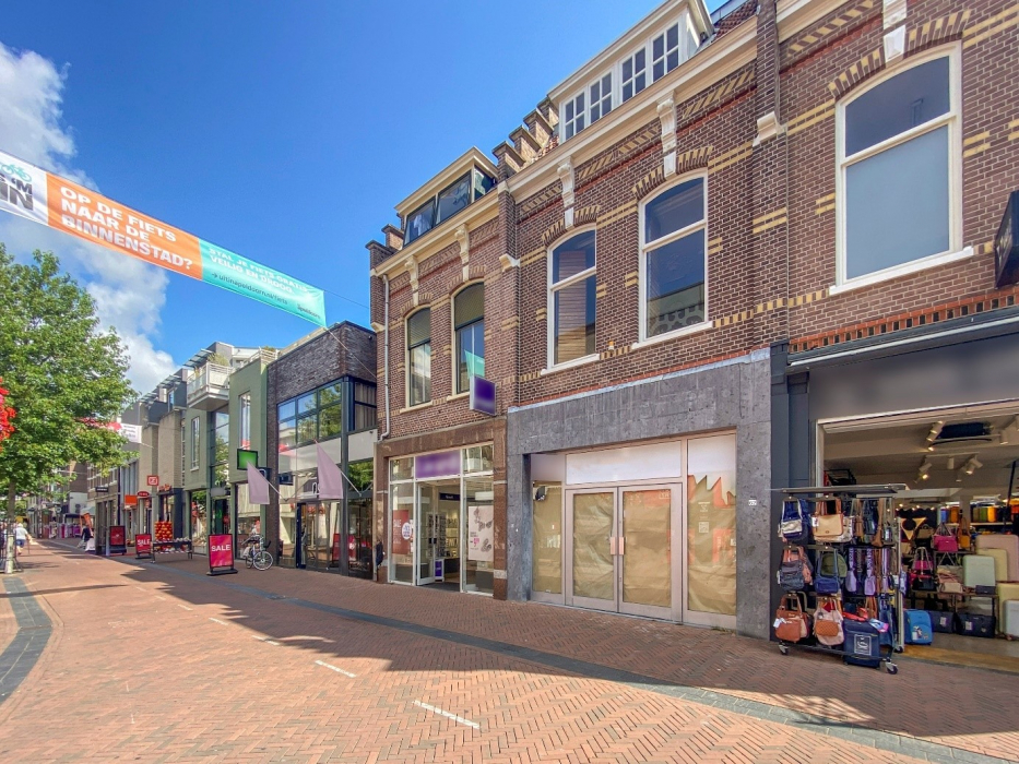 Winkelruimte aan de Hoofdstraat 62 in Apeldoorn