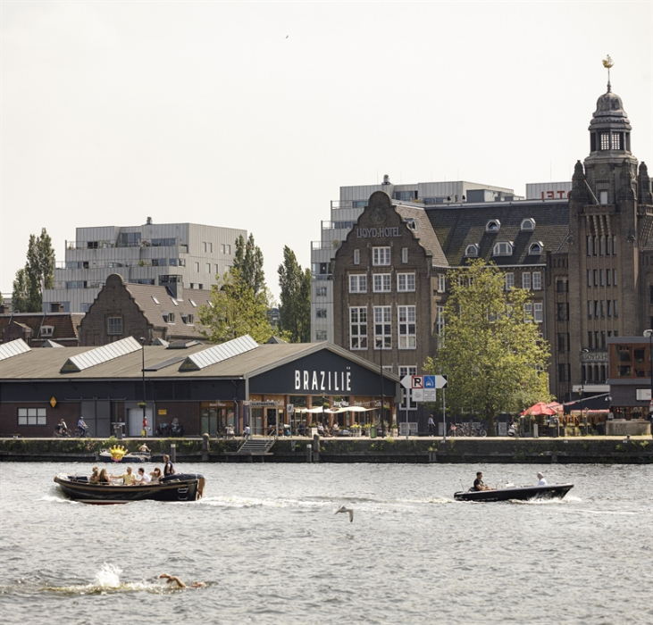 Winkelcentrum Brazilië in Amsterdam