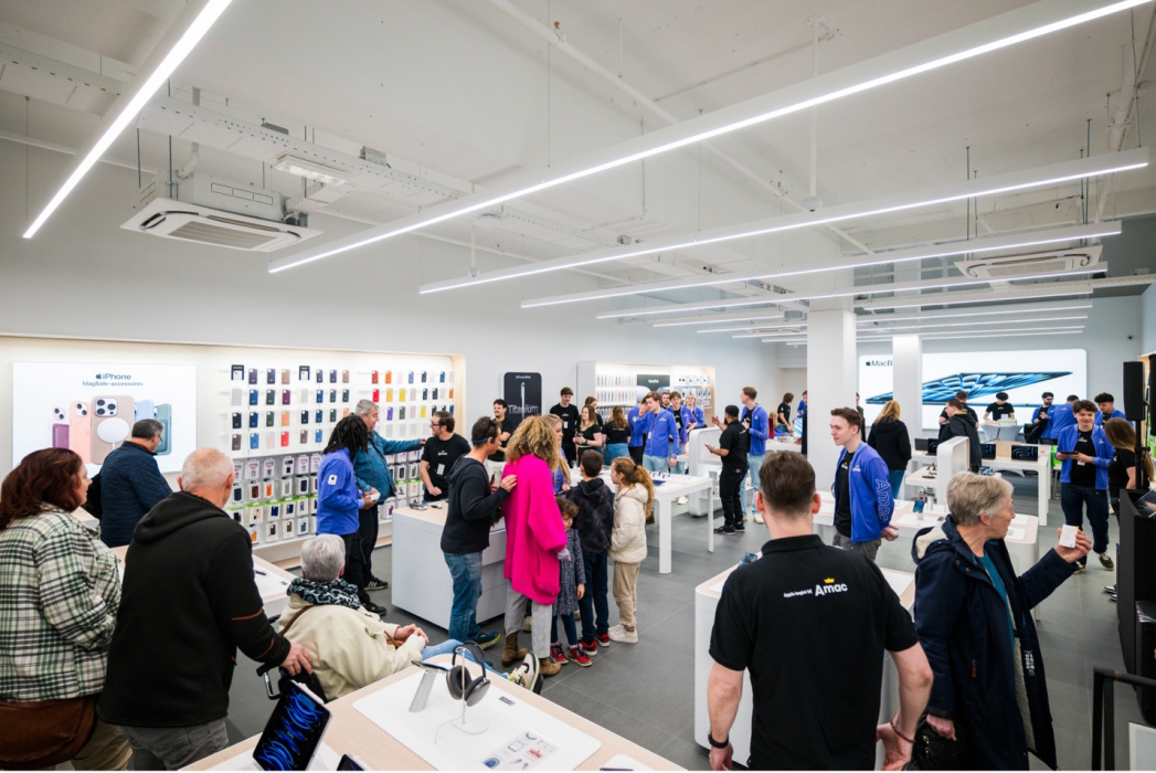 De AMAC winkel aan het Binnenhof 62 in Stadshart Amstelveen