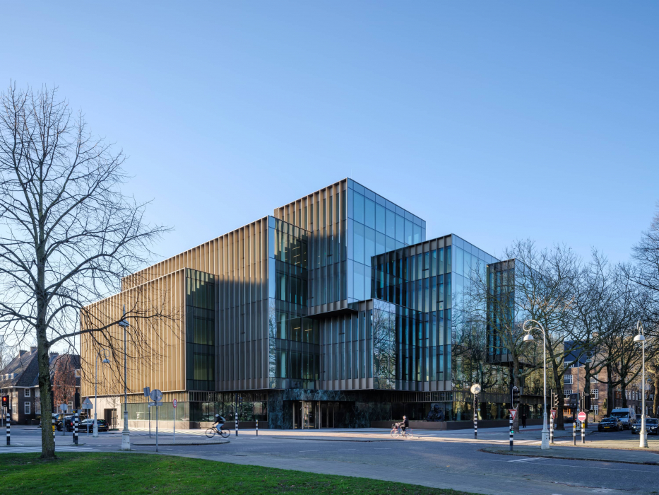 Kantoorgebouw Apollolaan 171 in Amsterdam