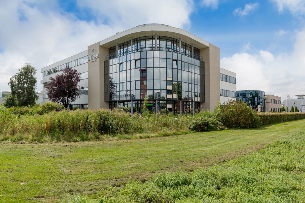 VDVI verhuurt 353 m² kantoorruimte in Woerden