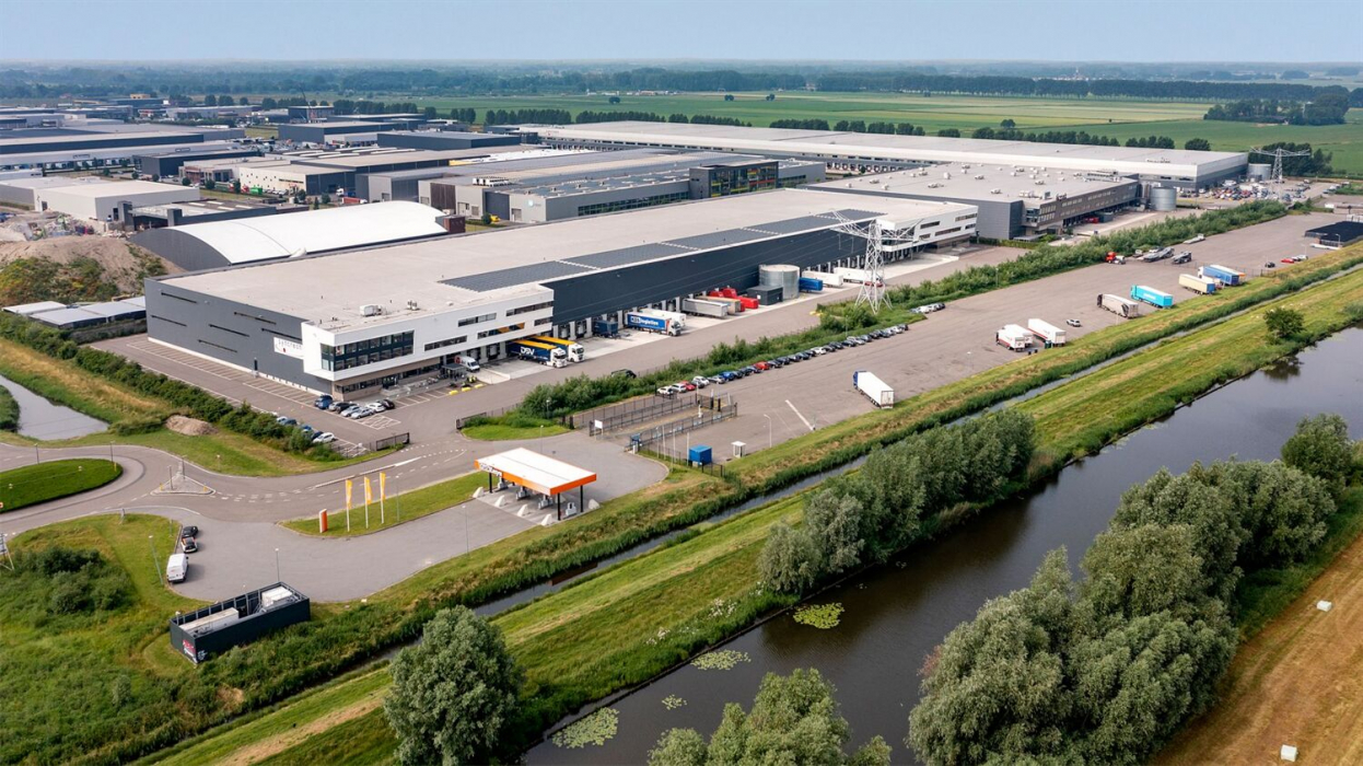 URBZ Capital en Grosvenor verwerven logistiek pand in Waalwijk