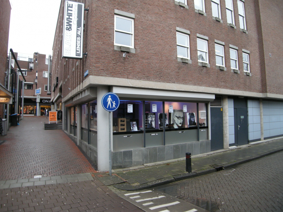 Nieuw activerings- en ontmoetingscentrum aan de Spuistraat 10-12 in Spijkenisse