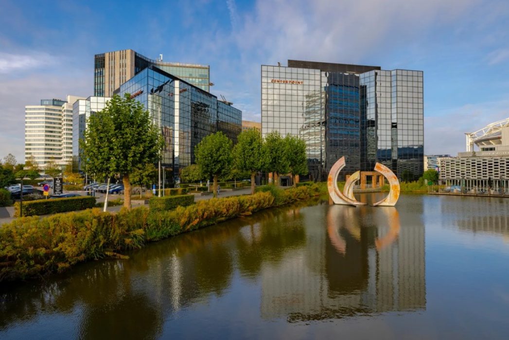 Hoogoorddreef 60 in Amsterdam-Zuidoost