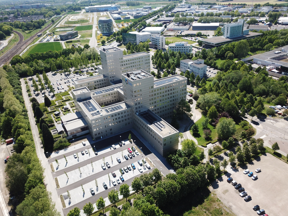 Voormalig hoofdkantoor DSM gelegen aan Poststraat 1 te Sittard