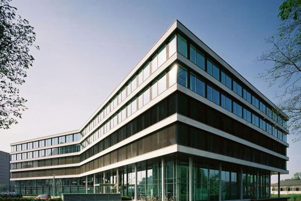 John M. Keynesplein 4-10 in Amsterdam