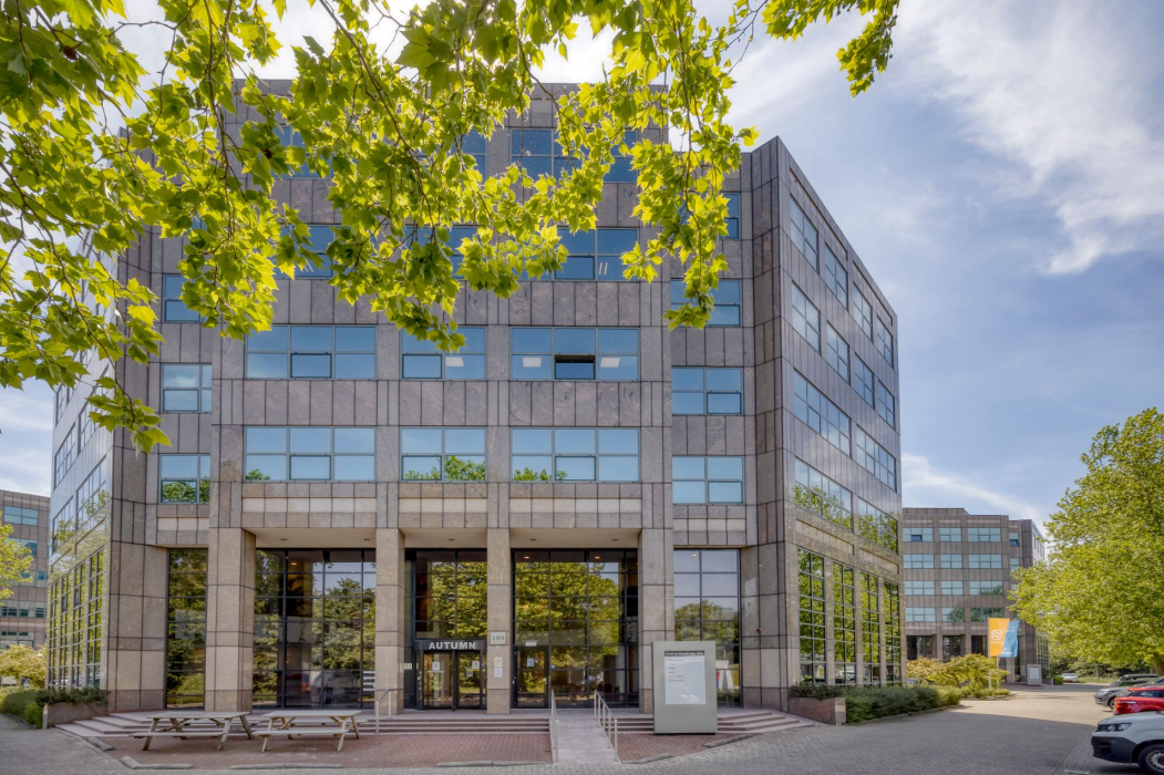 Kantoorgebouw Autumn aan de Overschiestraat 184 in Amsterdam